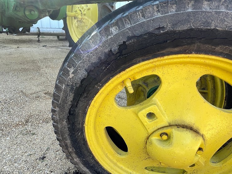 john-deere-h-image-19