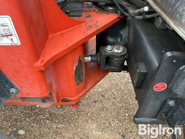 2019-kubota-r630-image-16