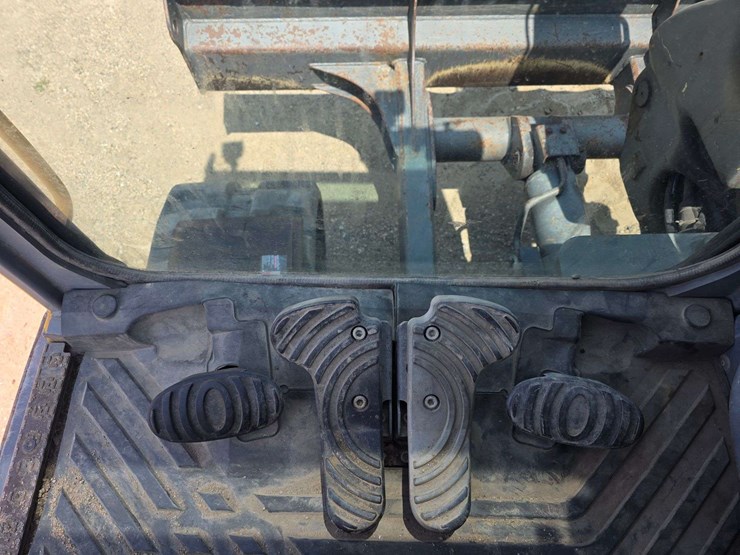 2007-volvo-ecr88-image-57
