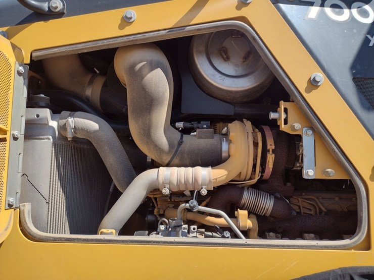 deere-700l-xlt-image-22