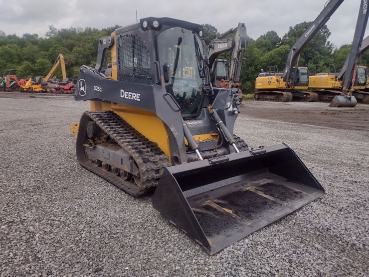 deere-325g-image-37