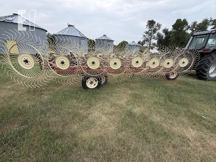 hesston-3991-image-6