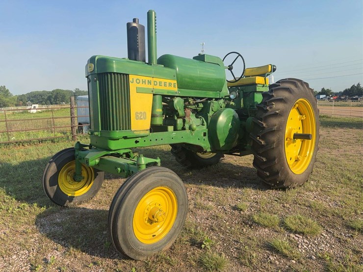john-deere-620-image-1