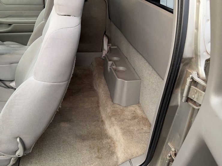 2003-chevrolet-s10-image-17