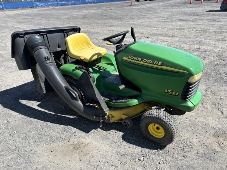 2001-john-deere-lt133-image-7