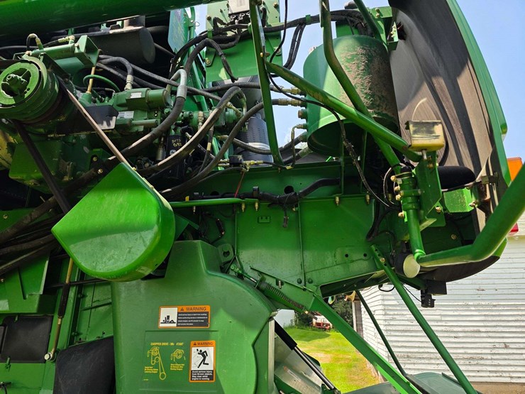 2007-john-deere-9760-sts-image-31