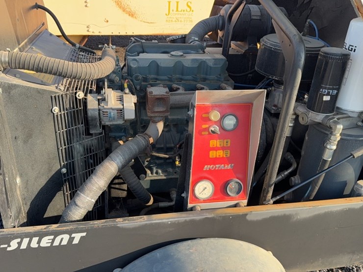 #2096-•-rotair-towable-air-compressor-image-11