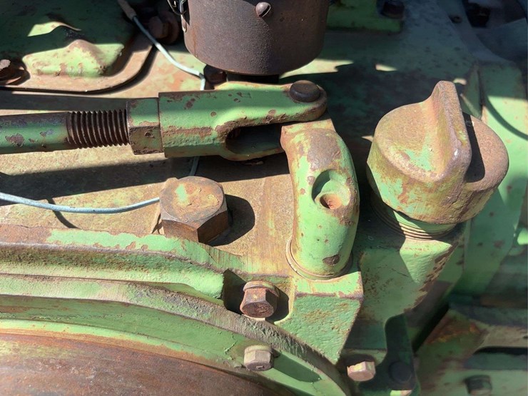 john-deere-720-image-46