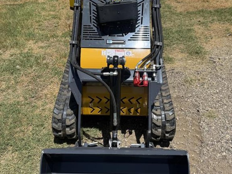 #240-•-mini-skid-steer-stand-on-loader---ssl60---gas-image-2