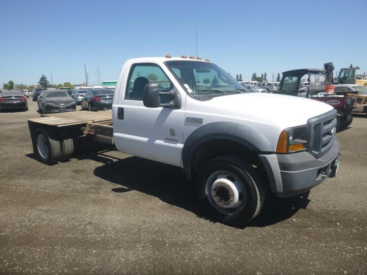 2006-ford-f450-image-2