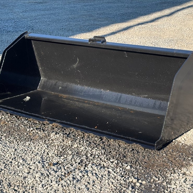 #4045 • 74 Inch Hi-Capacity Smooth Bucket