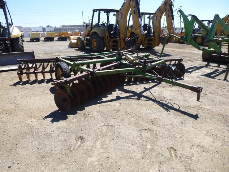 john-deere-15-image-2