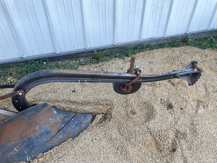 #4687-•-walk-behind-single-bottom-plow-image-9