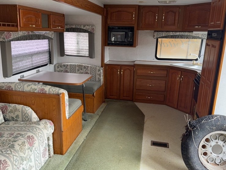 #3064-•-2002-citation-30'-bumper-pull-camper-image-12