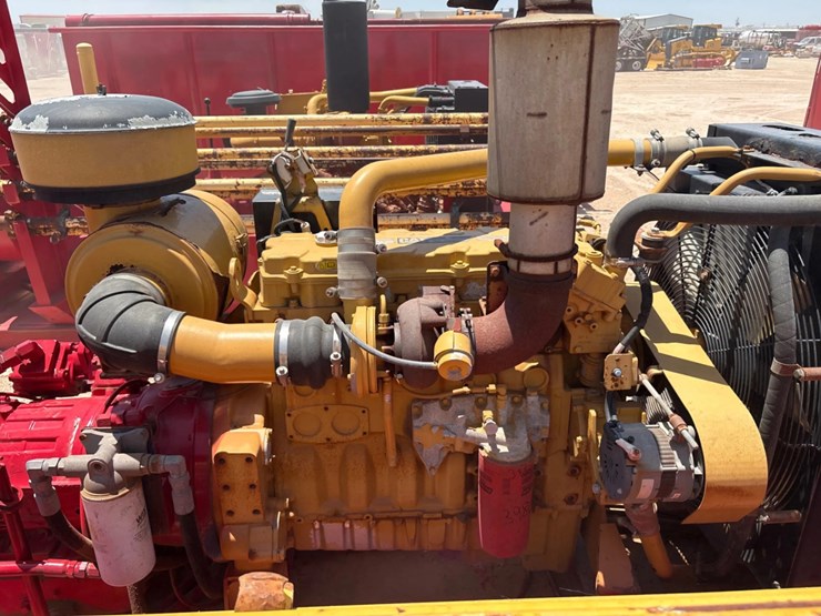 caterpillar-c9-image-6