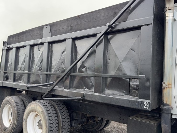 1989-ford-l8000-image-7