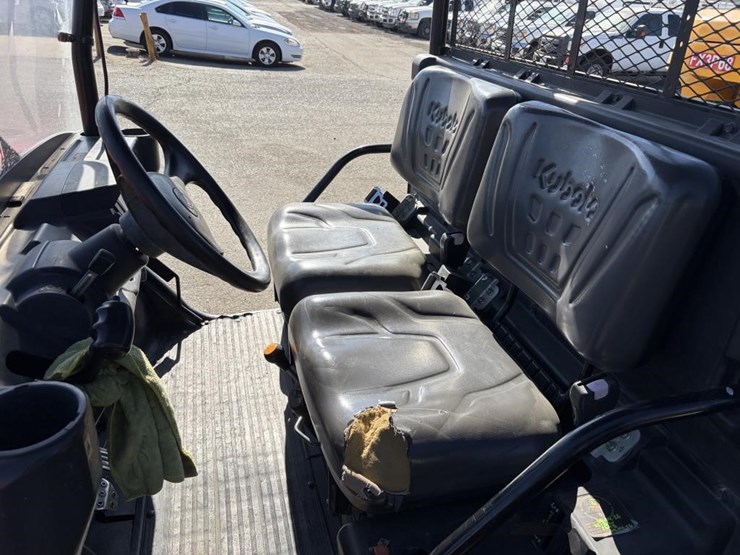2017-kubota-rtv-x900-image-13