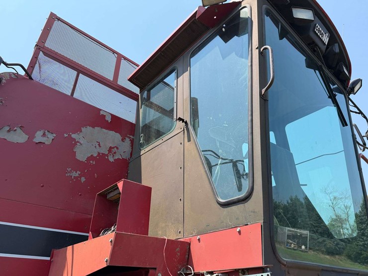 case-ih-1660-image-18