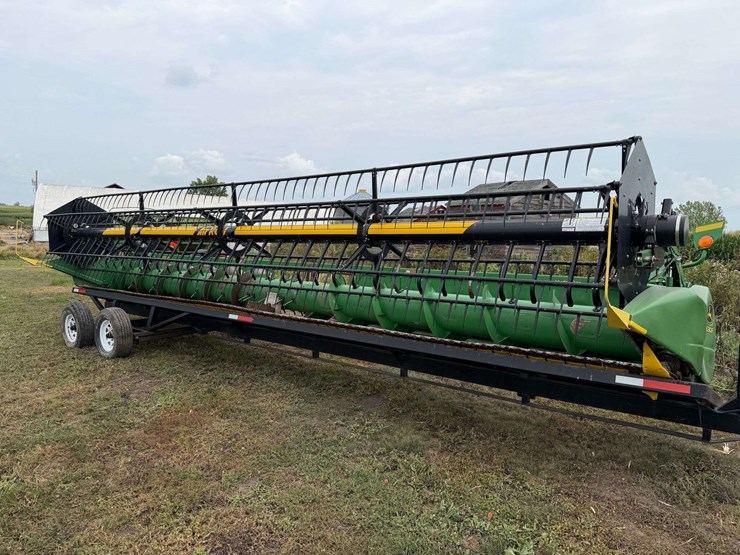 john-deere-630f-image-6