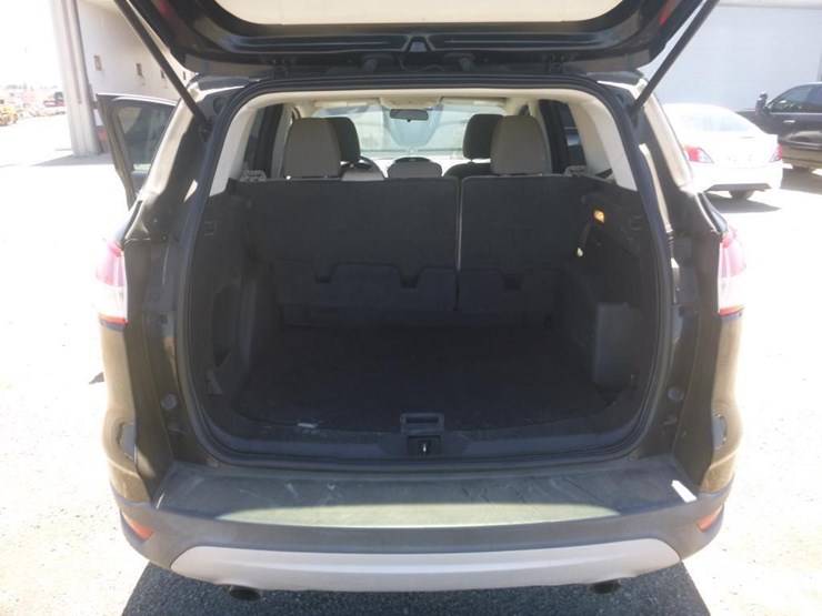 2014-ford-escape-image-9