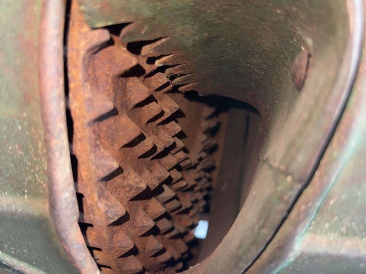john-deere-one-hole-corn-sheller-image-13