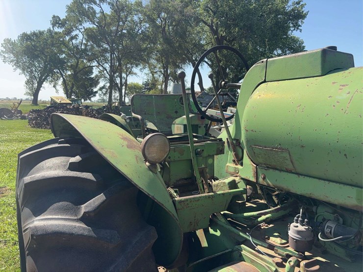 john-deere-720-image-63