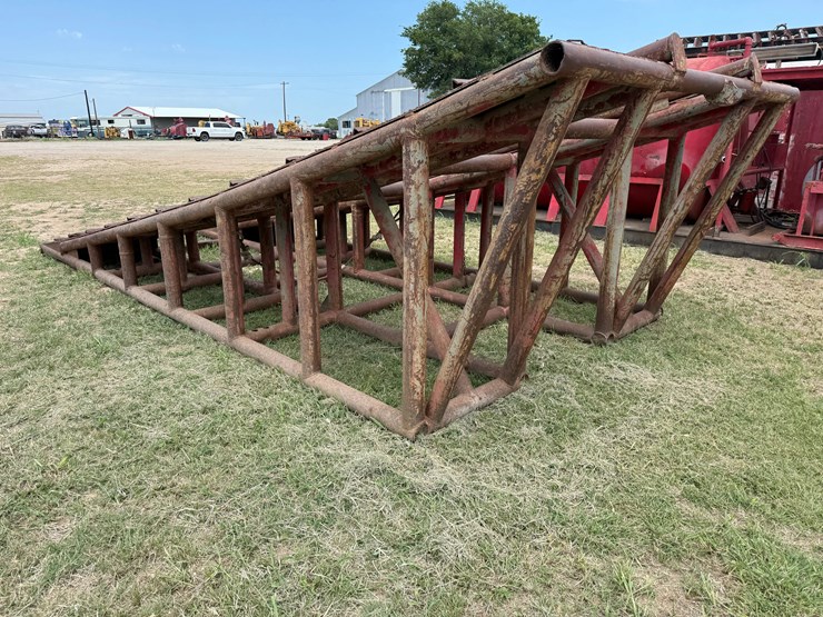 23’l-x-9.5’w-x-5.9’h-heavy-duty-rig-/-truck-ramp,-skidded-image-2