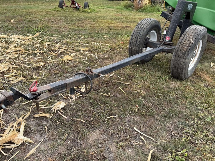 agri-fab-welding-30’-header-trailer,-lt235/85r16-tires,-taillights,-no-brakes,-6-bolt-hubs,-will-hav-image-3