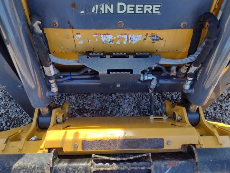 deere-317g-image-21