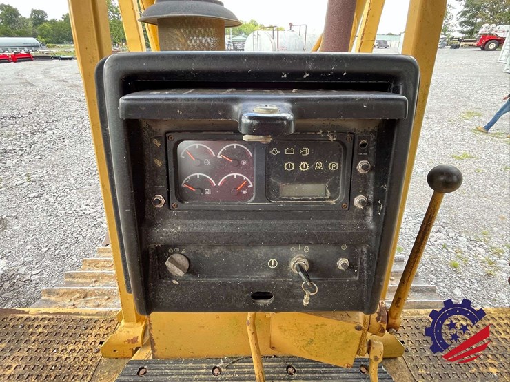 caterpillar-d6r-xl-image-70