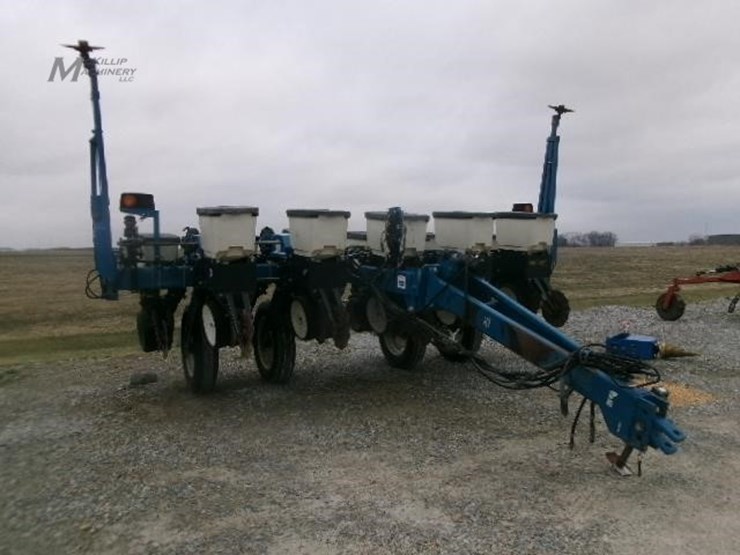 2000-kinze-3000-image-18