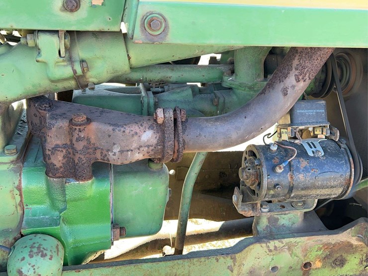 john-deere-720-image-21