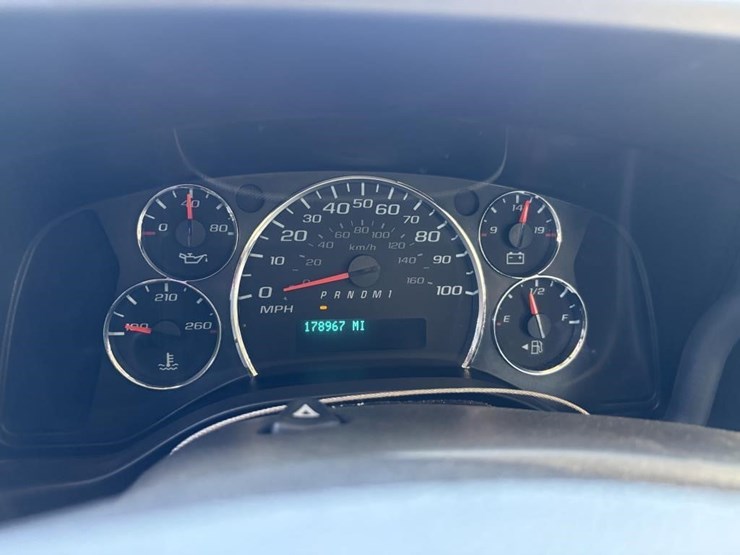 2019-chevrolet-express-g3500-image-15
