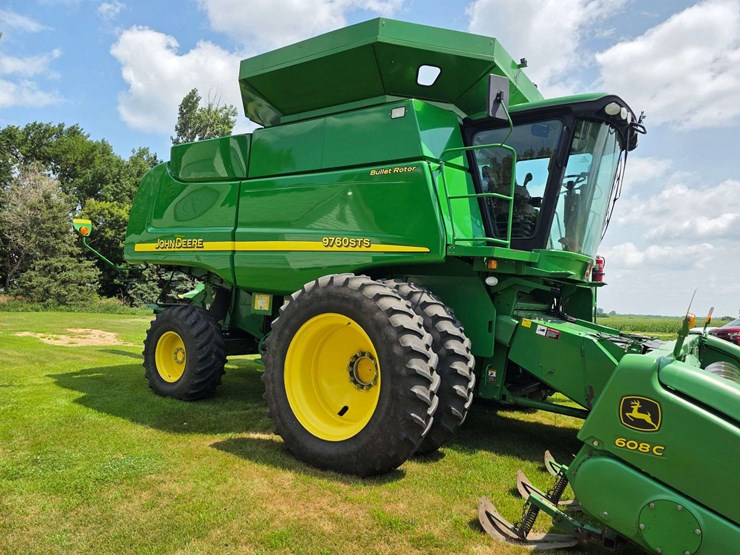 2007-john-deere-9760-sts-image-57