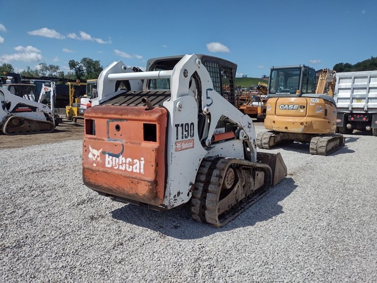 bobcat-t190-image-33