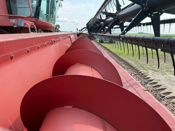 case-ih-1020-image-24