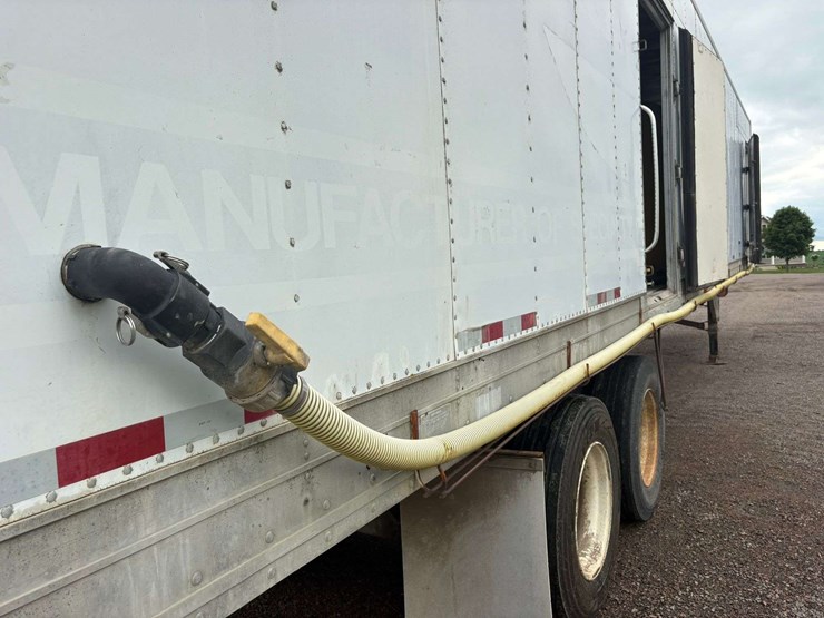 1991-utility-45'-image-18