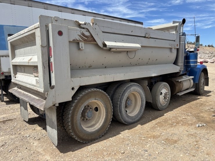 1996-kenworth-w900b-image-5