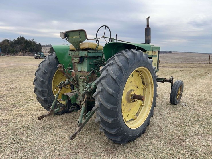 john-deere-720-image-5