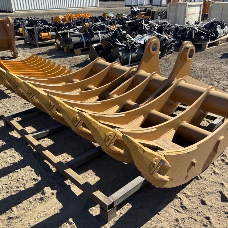 CATERPILLAR 320