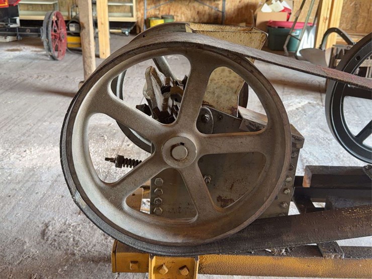 john-deere-112-image-16