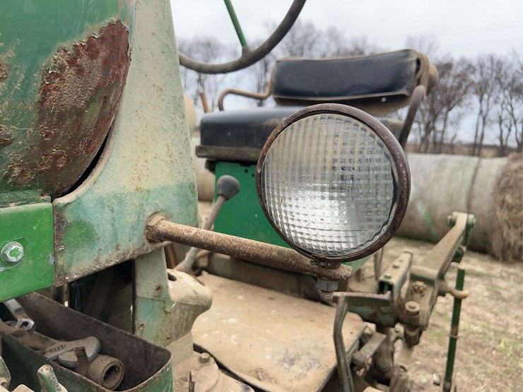 john-deere-70-image-60