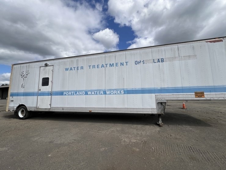 1990-great-dane-van-trailer-image-3