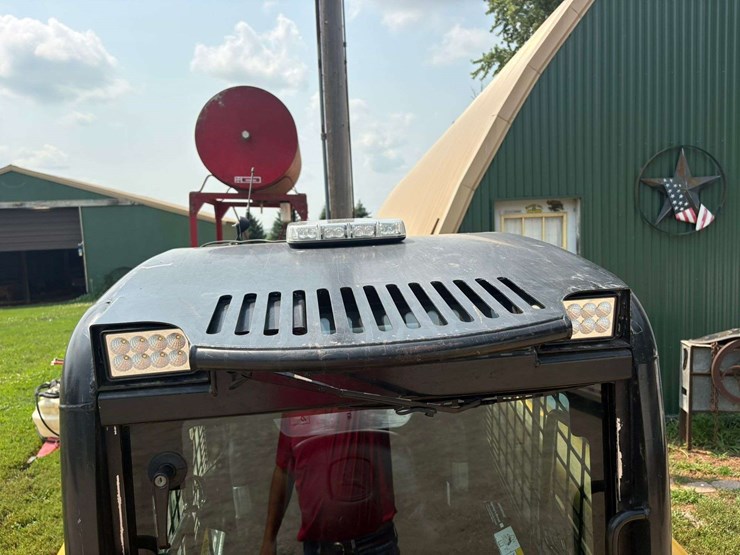 2001-john-deere-260-image-21