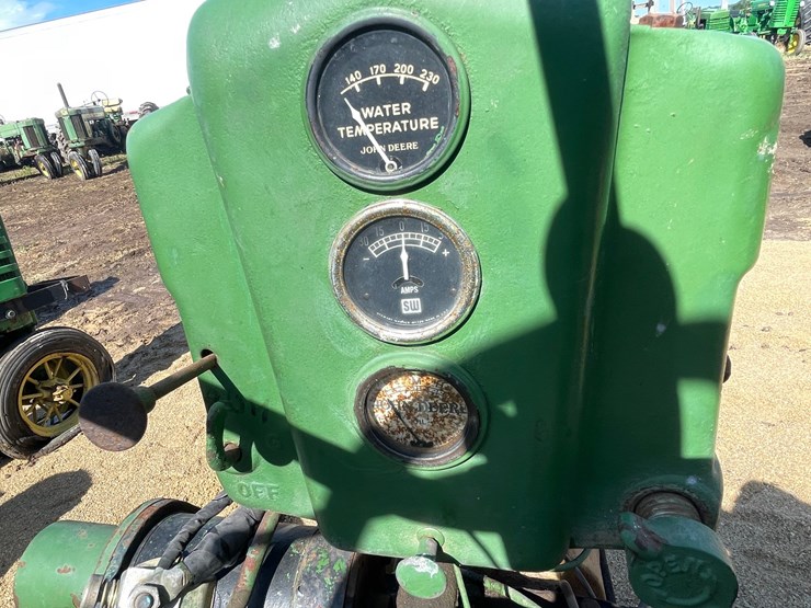 john-deere-h-image-36