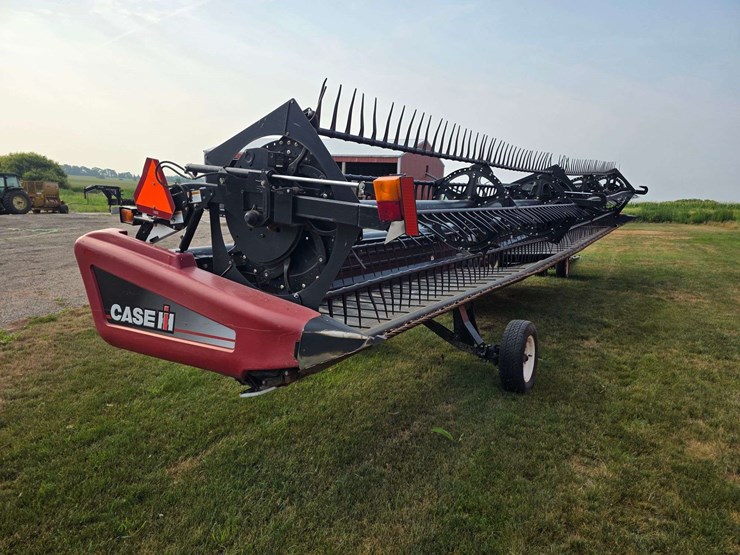 2012-case-ih-2162-image-1