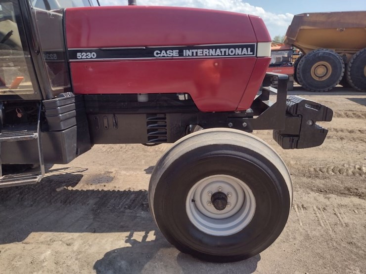 case-ih-5230-image-18