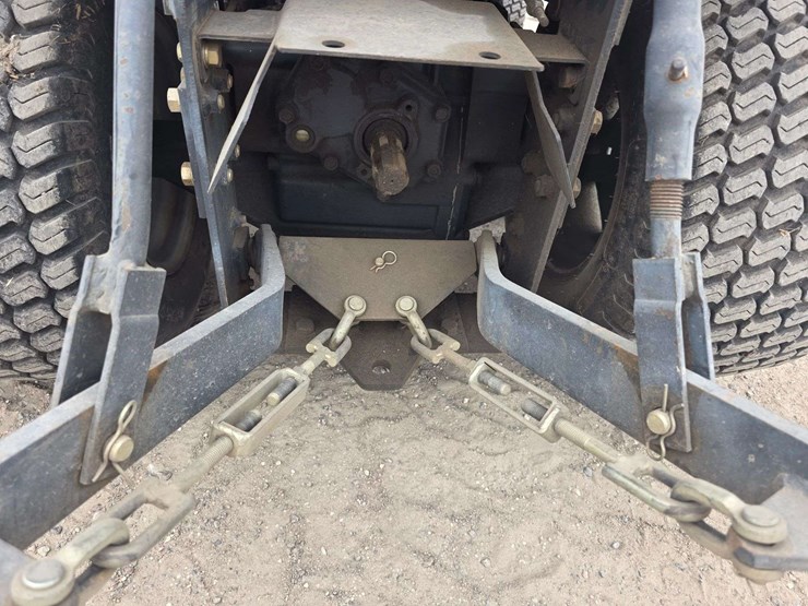 2005-massey-ferguson-gc2300-image-20