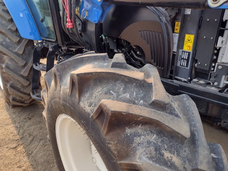 new-holland-workmaster-105-image-31