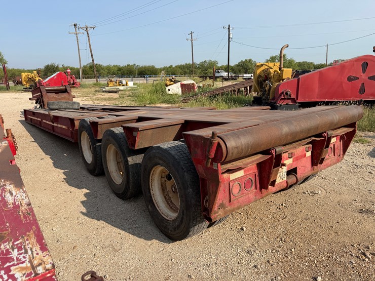 1980-aztec-45'-x-96"-image-5